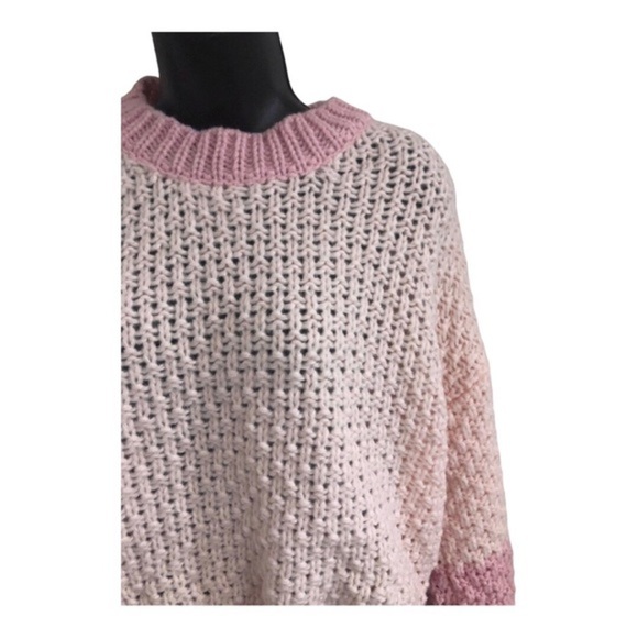 Shades of pink crochet waffle knit chunky cuffed sleeve sweater size large new - Picture 5 of 13